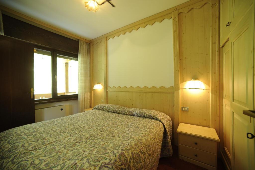 Residence Edelweiss 圣马蒂诺-迪卡斯特罗扎 外观 照片