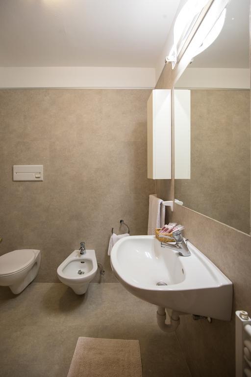 Residence Edelweiss 圣马蒂诺-迪卡斯特罗扎 外观 照片